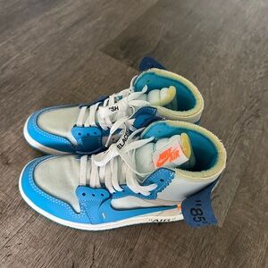 Jordan 1 Retro High Off-White University Blue